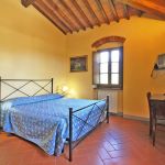 Ferienhaus Toskana TOH855 Schlafzimmer mit Doppelbett